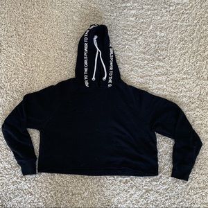 Comfy Cropped Hoodie! accepting offers:)